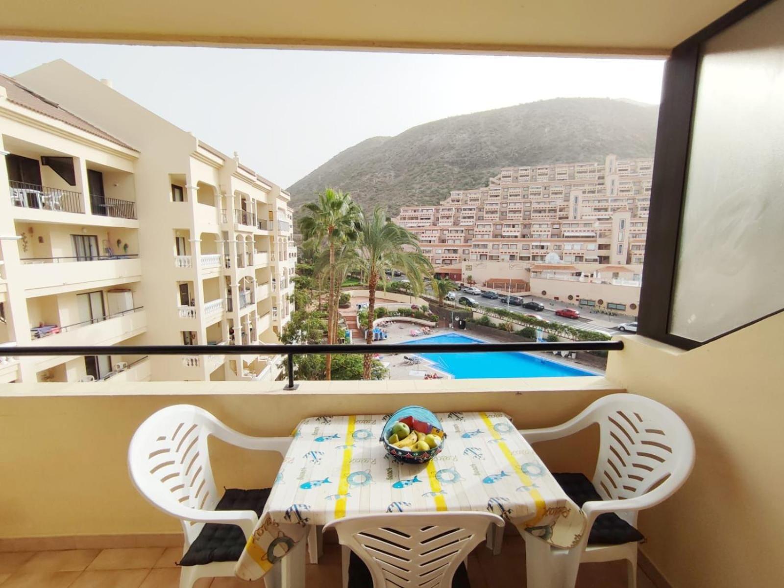 Castel Harbour Tenerife Лос Кристианос Екстериор снимка