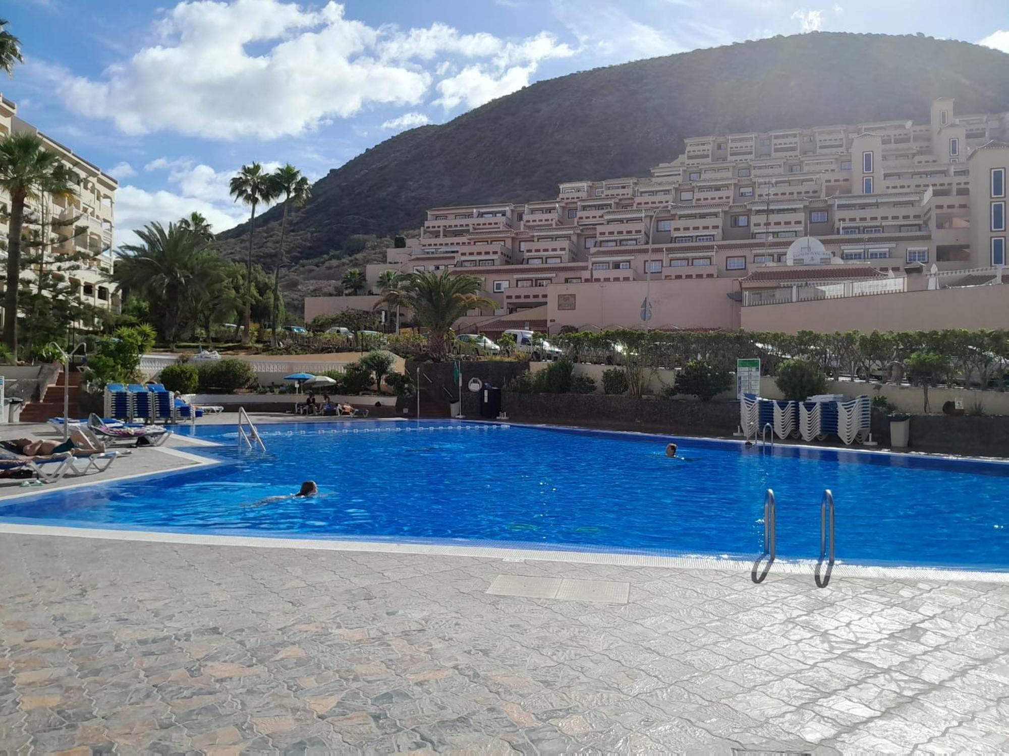 Castel Harbour Tenerife Лос Кристианос Екстериор снимка