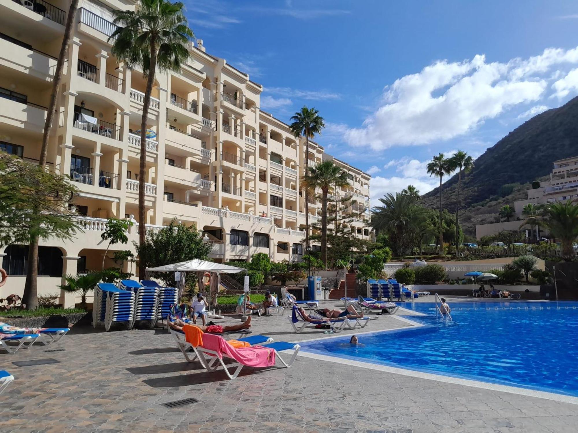 Castel Harbour Tenerife Лос Кристианос Екстериор снимка